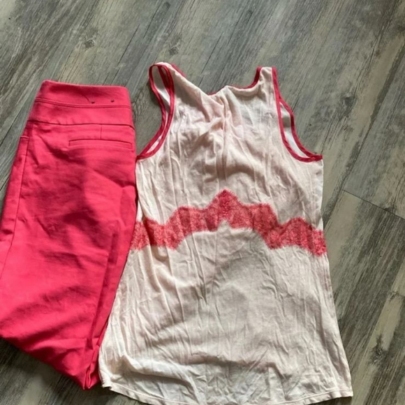 Express pants and shirt - Picture 4 of 4